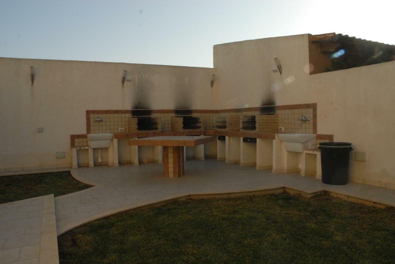 Oasi Tortuga Residence Piscina E Barbecue H24 Mazara del Vallo Extérieur photo